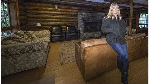 Unbearable grief at sister's death leads woman to set up therapy group