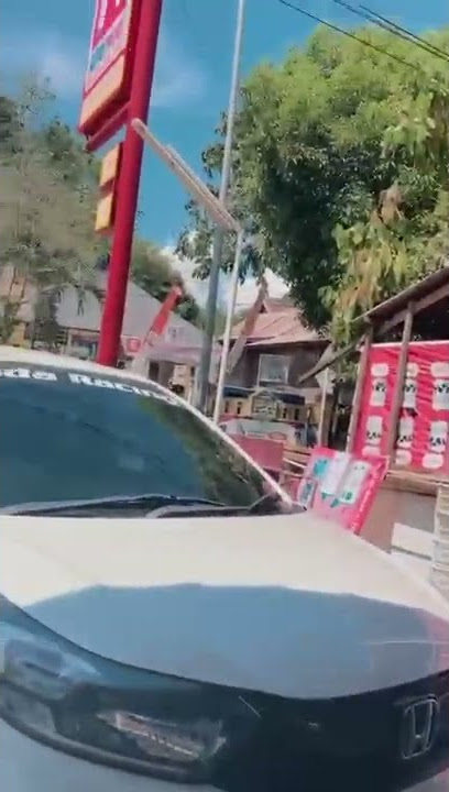 REHAT SEBENTAR DI DEPAN ALFAMART | HALU STORY #shorts  #storyhalu #storyig #storywa