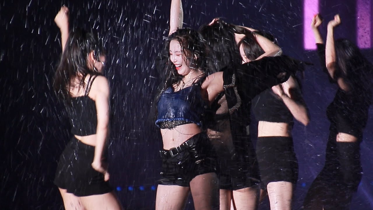 190804 전효성(JUN HYO SEONG) Uptown Funk 직캠(FanCam) ~ 2019 부산바다축제