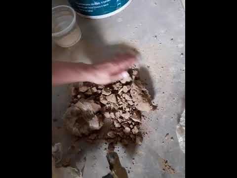 Vídeo: Como você protege a argila seca ao ar?