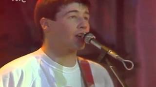 Video thumbnail of "China Crisis "Working with Fire and Steel" "Wishful Thinking" (Tocata 15-01-85)"