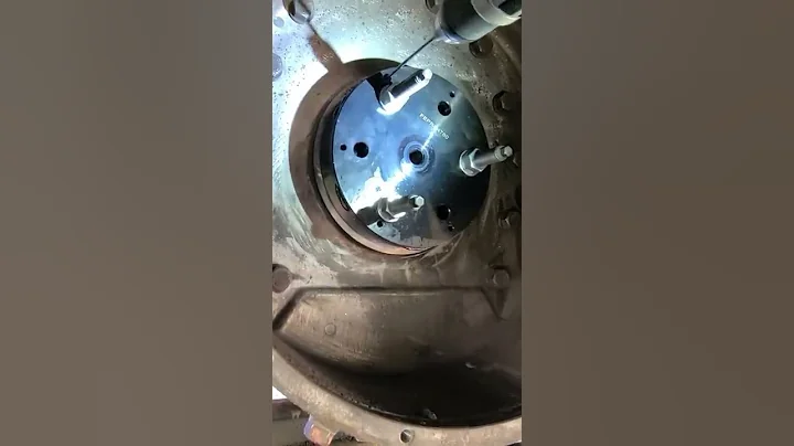 Rear Main Seal Removal #shorts