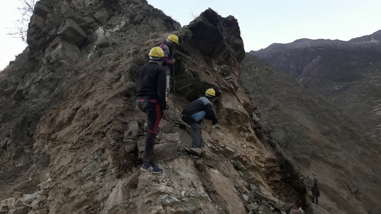 Humla Road Digging By DRILp-AF Humla 3 - YouTube