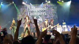 HOLLYWOOD VAMPIRES   Bela Lugosi's Dead / The Last Vampire / I Want My Now - live in Zürich 3.7.2018