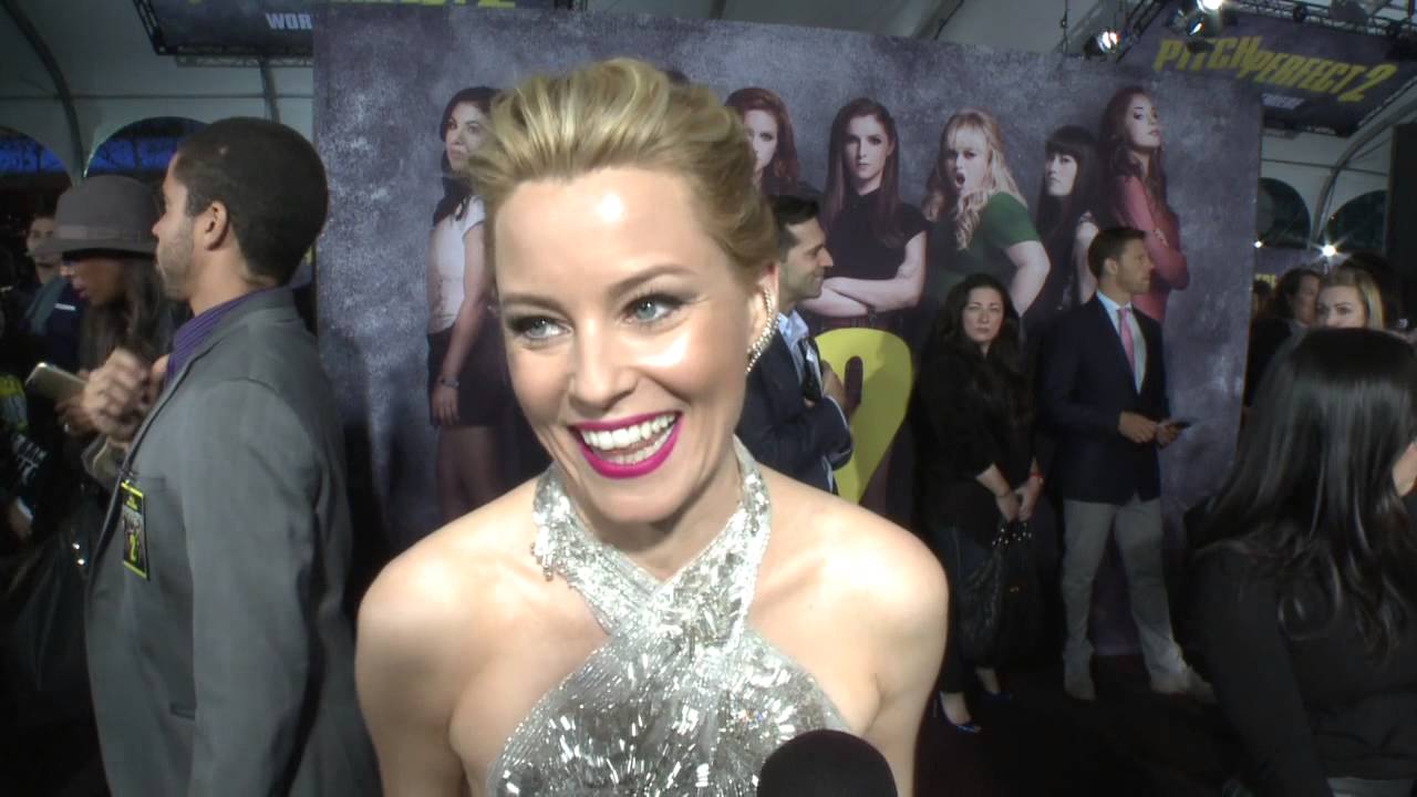 Pitch Perfect 2 Director Elizabeth Banks Red Carpet Movie Premiere