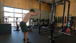 Crossover Banded lat pull down