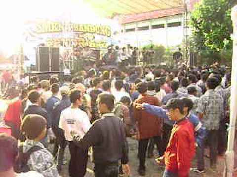Rudies Melancong - Skin Head Dem A Come (Cover) @SMKN8BDG