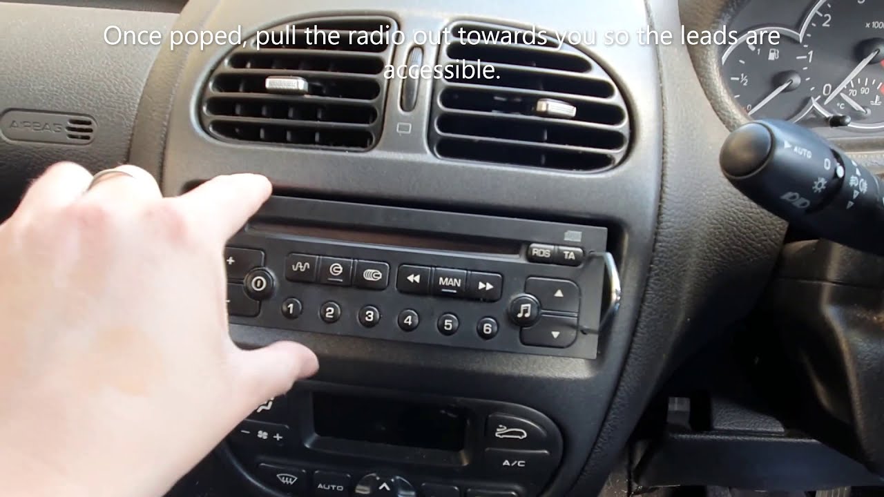 Agnes Gray Para construir Incesante Removing & Installing an Aftermarket Radio - Peugeot 206 - YouTube