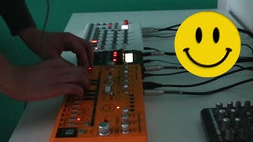 Acid House - Behringer TD-3 through effects and Elektron Model Samples