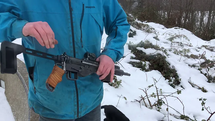 Foster Huntington Modernized Sten MKII