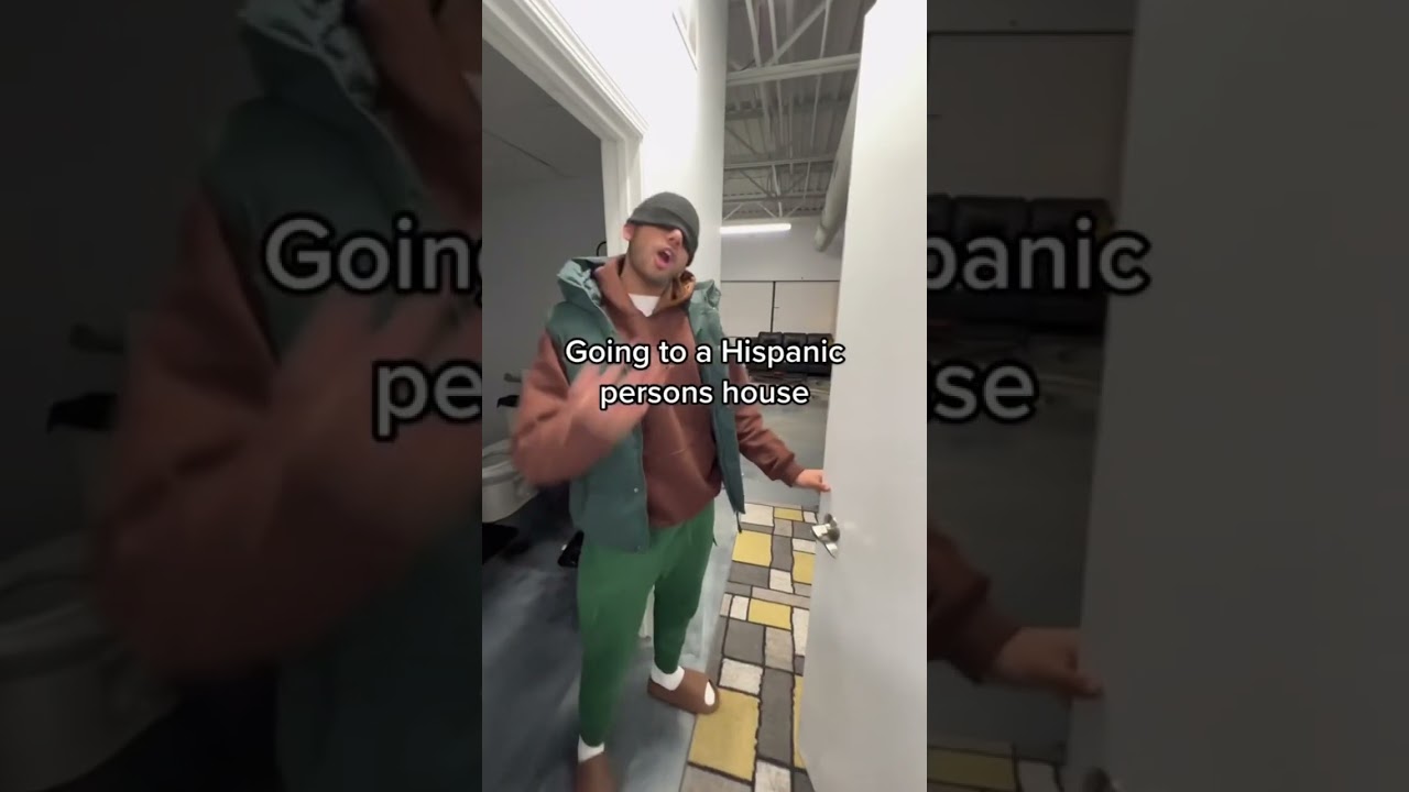 Иду в дом белых, черных, латиноамериканцев и коричневых. Будьте как ☹️ 