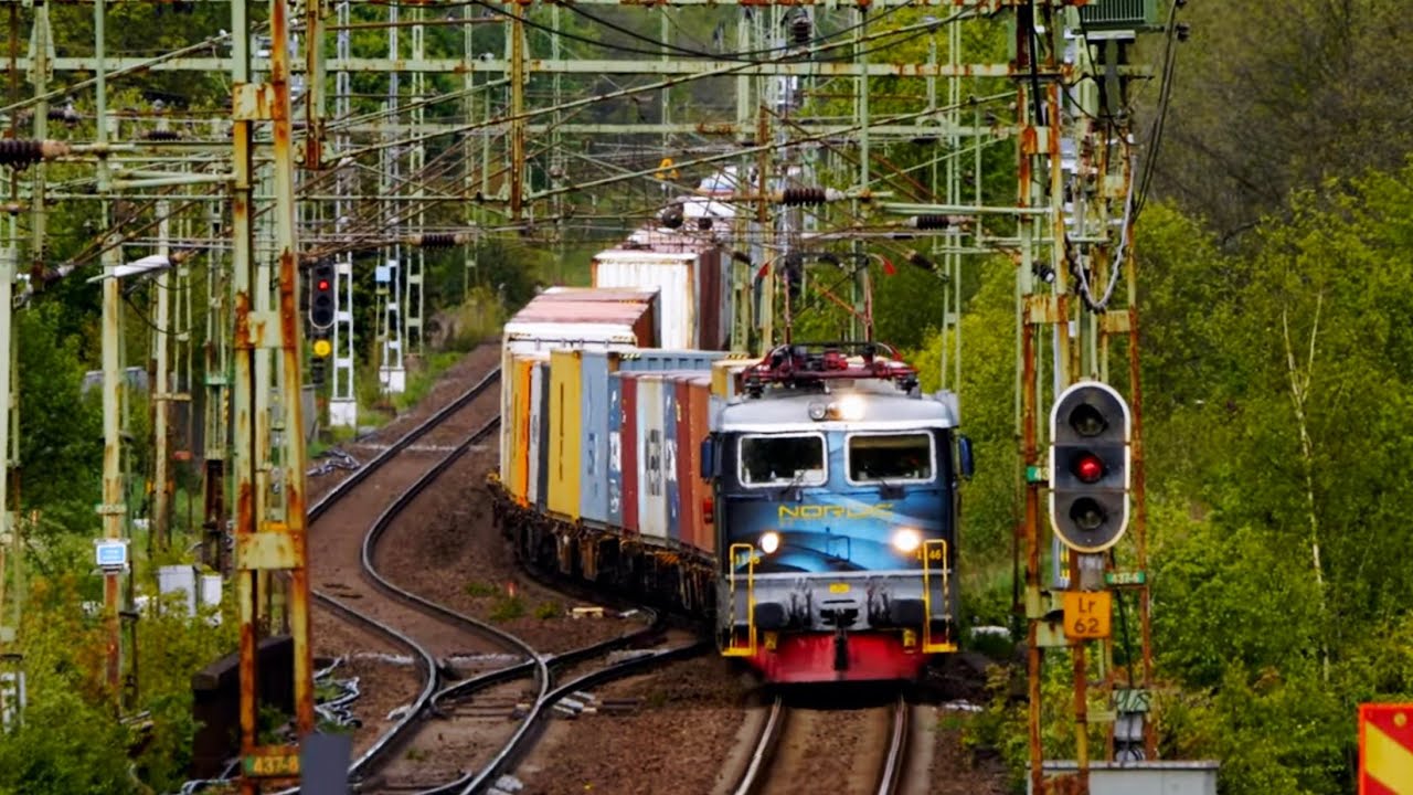Tåg och Ombyggnad till Fyrspår vid Lerum Station
