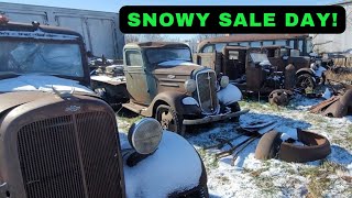 TONS of Barn Finds in HUGE collection of tractors, trucks, cars, & more! Farm estate auction hoard!