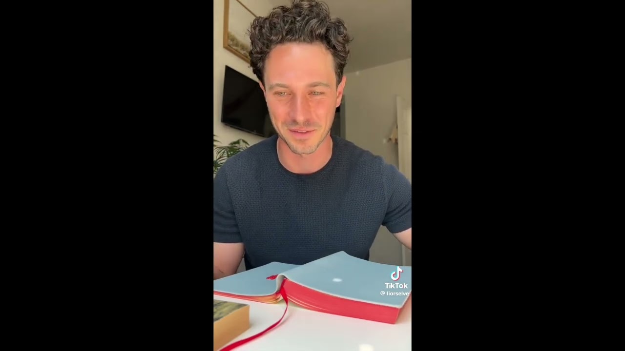 A struggle session for TikTok users over Wuthering Heights