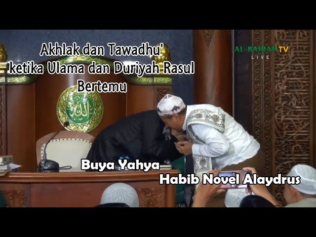 Moment ketika Buya Yahya mengetahui Habib Novel Alaydrus hadir di Majelisnya class=