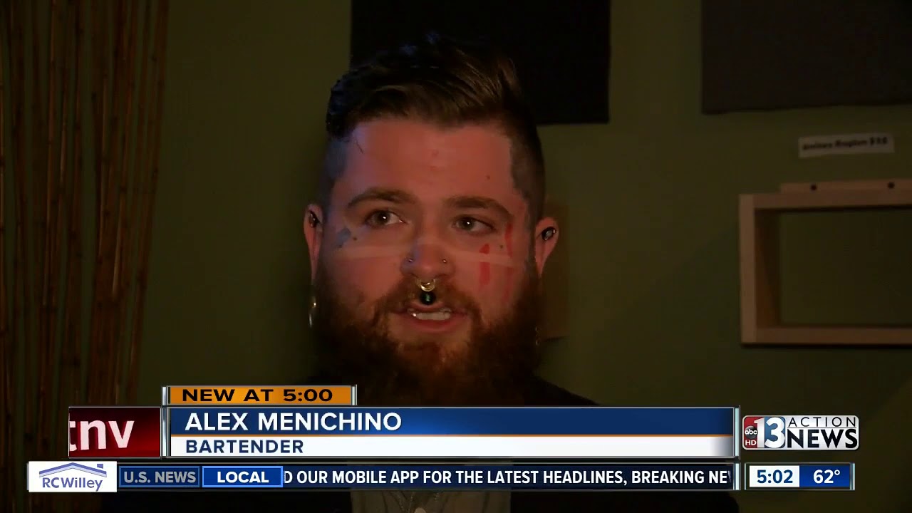 Splitting tips leads to worse service, restaurant servers say