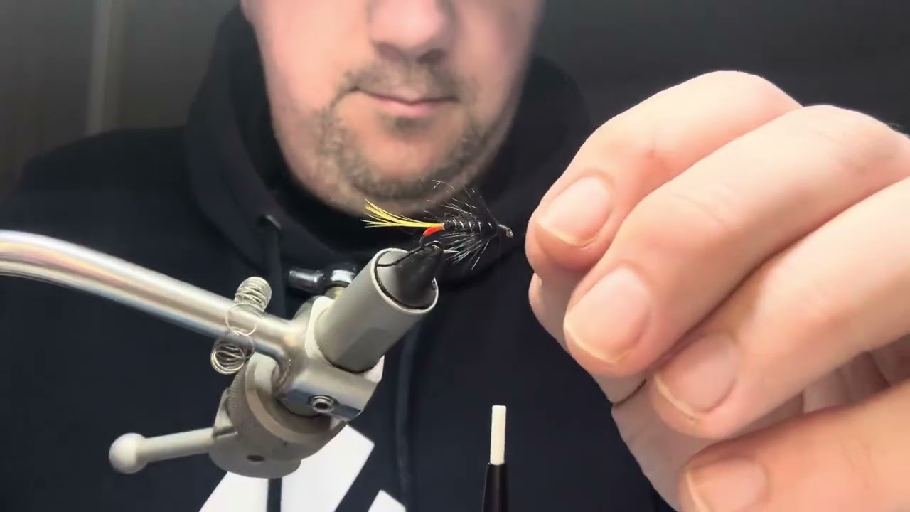 Tying Connemara black
