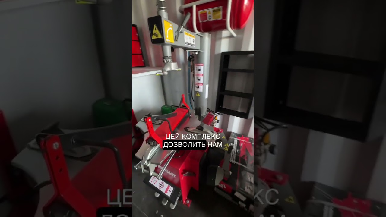 Відео Комплекс майстерень Big-Locker та WorkShop на базі шассі та Locker для 24-ої окремої механізованої бригади ЗСУ 4