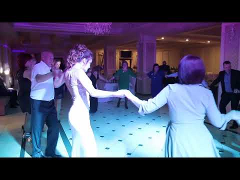 Васелино УКРАЇНСЬКА НАРОДНА ПІСНЯ ВЕСІЛЛЯ В БЕЛЬВЕДЕРІ ГУРТ КАЛУШСЬКІ ГОПАЦУЛЬКИ 