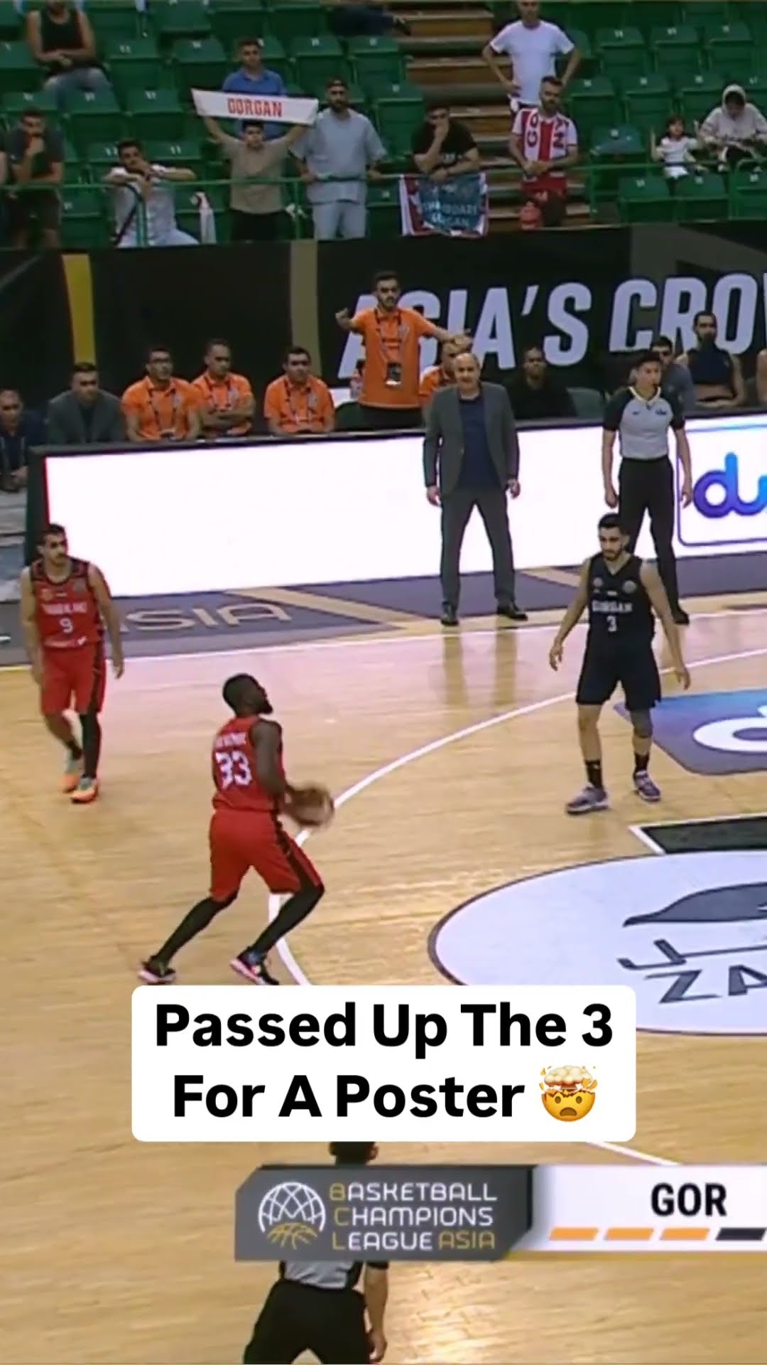 3-Pointers are good, but posters are better ?‍?