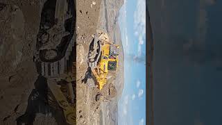 Бульдозерные работы. Komatsu D-375A-6