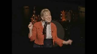 Bette Midler - Princess Poo-Poo-Ly Has Plenty Papaya Live 2007 Hq Audio
