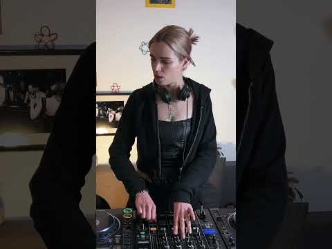 Detroit Techno Groove | Bedroom Mix Underground Feel