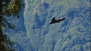 sound of wingsuits