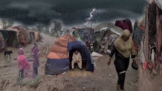 Heavy Rain and Storm damage to Nomadic women||Very Hard Nomadic Life in Village