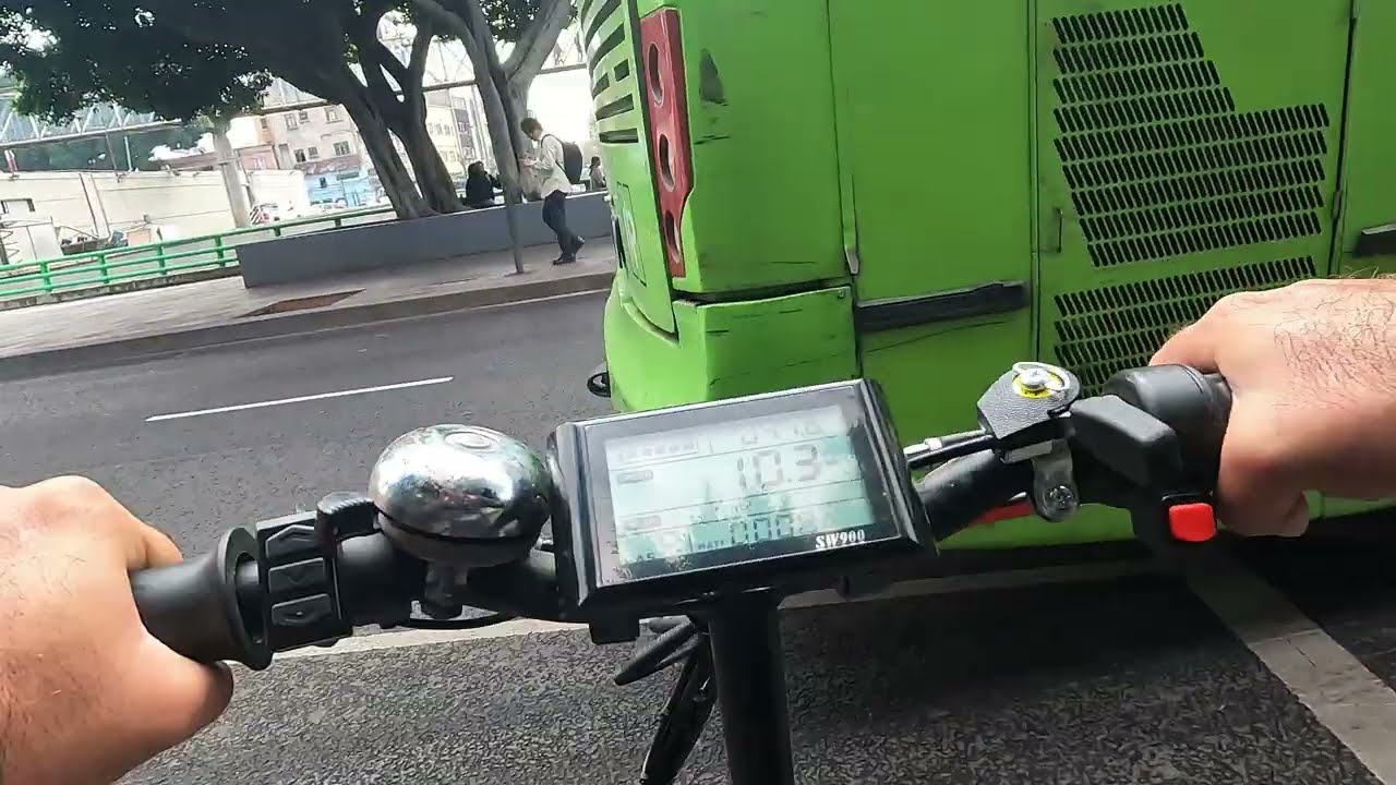 BICICLETA ELECTRICA DE LA ROMA AL CENTRO BICICLETA BENOTTO UTOPIA PLEGABLE