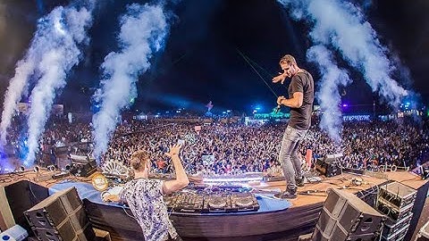 W&W & Groove Coverage - Moonlight Shadow (LIVE Tomorrowland 2019)
