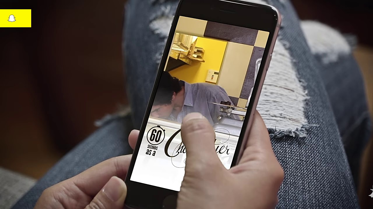 Send snaps useing discover - YouTube