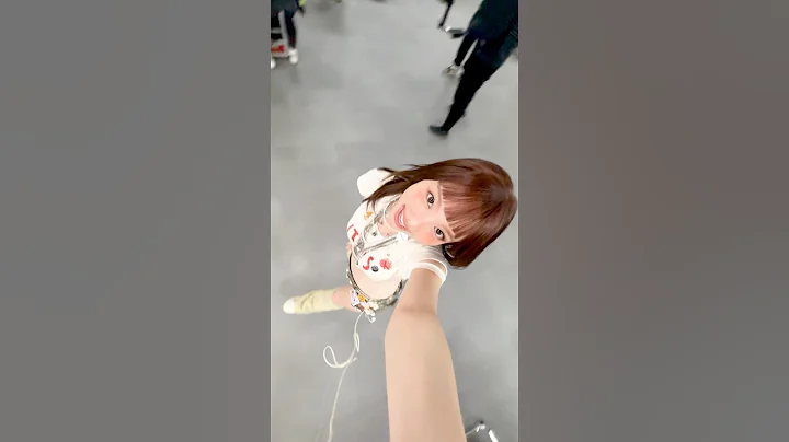 This is for the ones 🎧 with attitude 😎 #TWICE #THISISFOR #NAYEON #MOMO #JIHYO #MINA