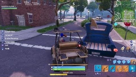 HOW TO GET TO SPAWN ISLAND IN CREATIVE MODE YOU CAN SPAWN STUFF IN