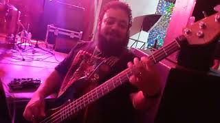 Mãe Serpente - Ferro e Sangue