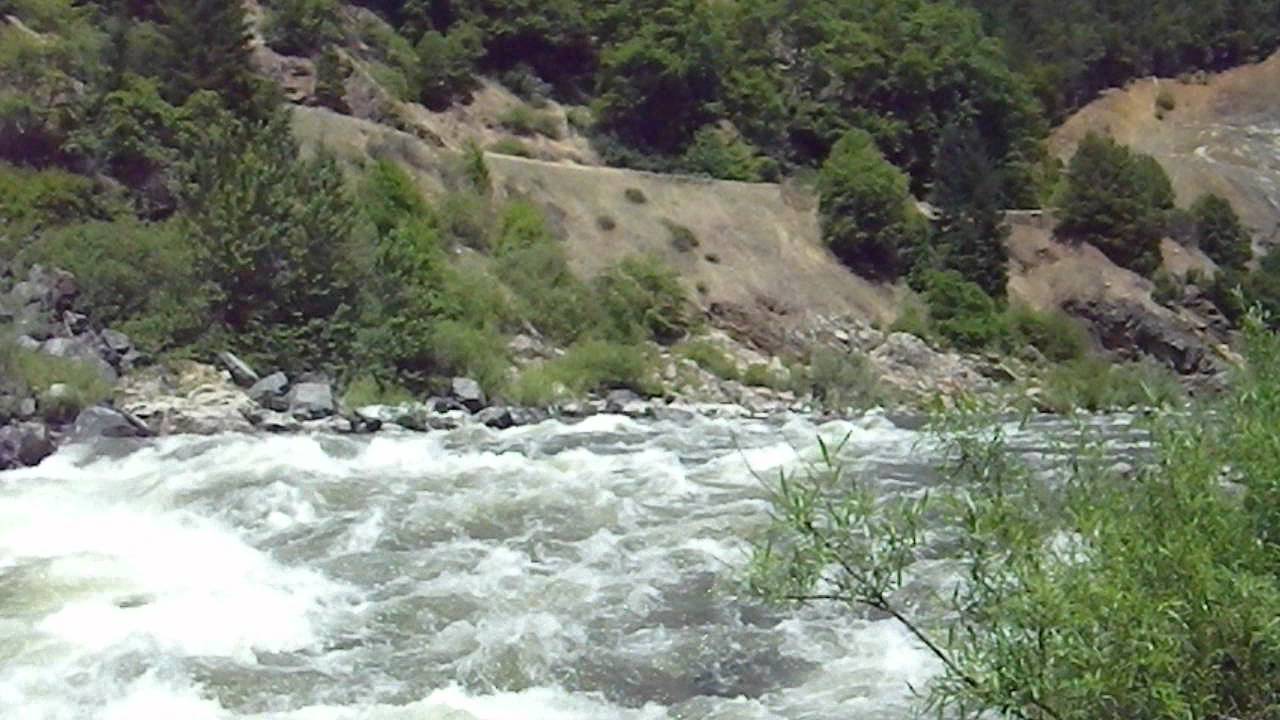Rattlesnake on the Klamath in IK 2500 CFS YouTube