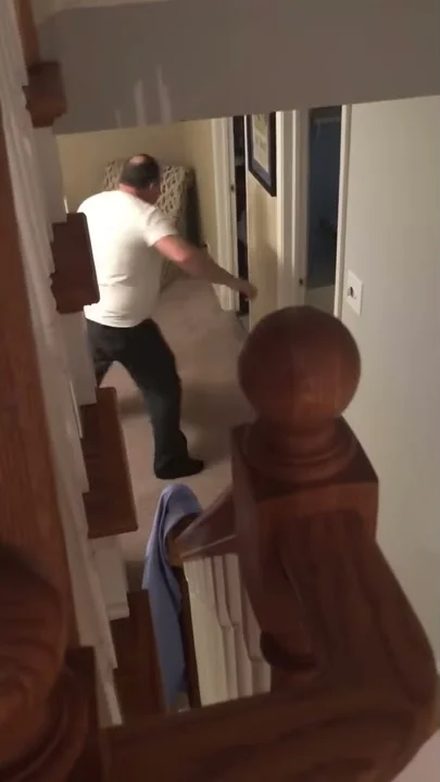 Mouse trap gets the best of suburban guy