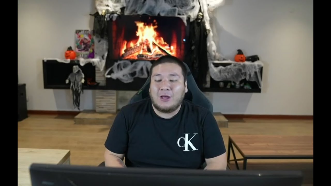 KINGTEKA REACCIONA A ANTAURUS EXPONIENDO A DIEALIS