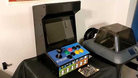 DOYO 10.1 inch LCD Arcade Classic Game Machine Review/Overview Thing
