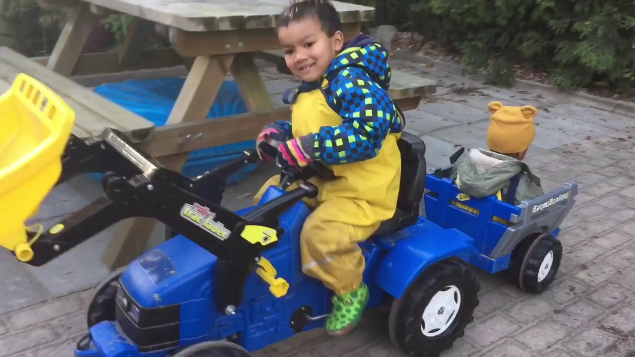 new holland ride on toy tractors