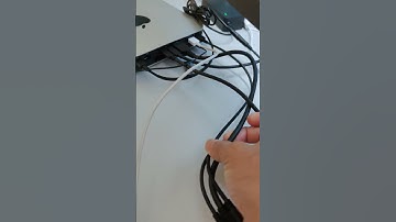 Huion Kamvas 22 Plus cable connection