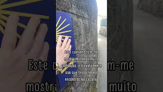 O caminho não muda o destino, muda quem Caminha. #aury_lua #santiagodecompostela #peregrinos #tarot