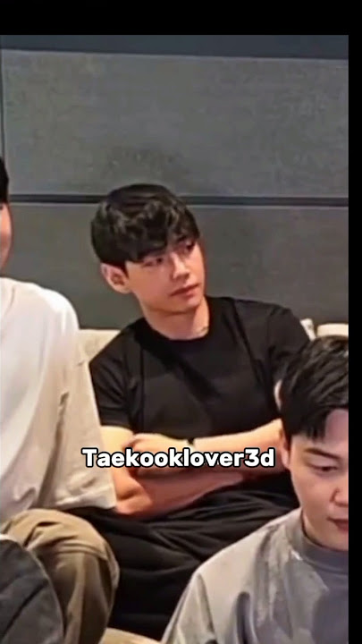Taehyung can't hide his jealousy🤫 #taekook #fyp #bts #trendingshorts #viralvideo #jealous
