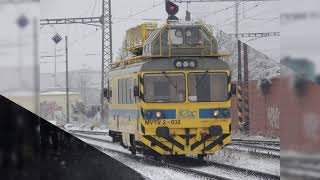 vlaky v okolí Prahy