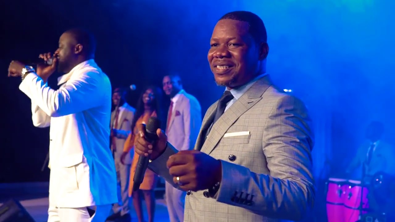 #concertshowbuzz# Moise Matuta feat Fiston Mbuyi ( Na lakiyo, Boboto, Elongi ya fête )