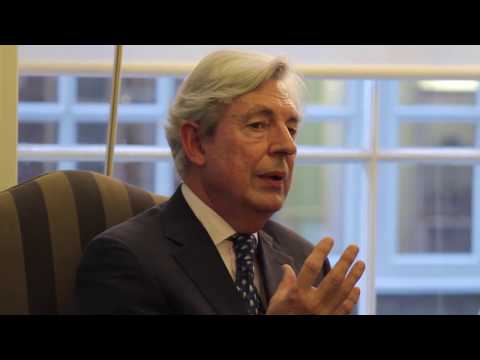 What is the impact of migration on the labor market in the UK?