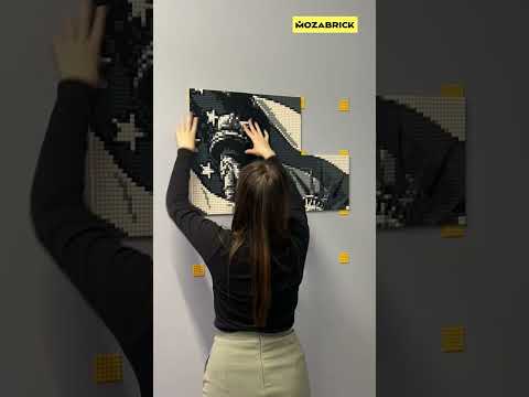 Видео: Как повесить фотоаппарат на стену?