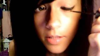 EYELINER TUTORIAL; Easy! Re-Upload (from a year ago).