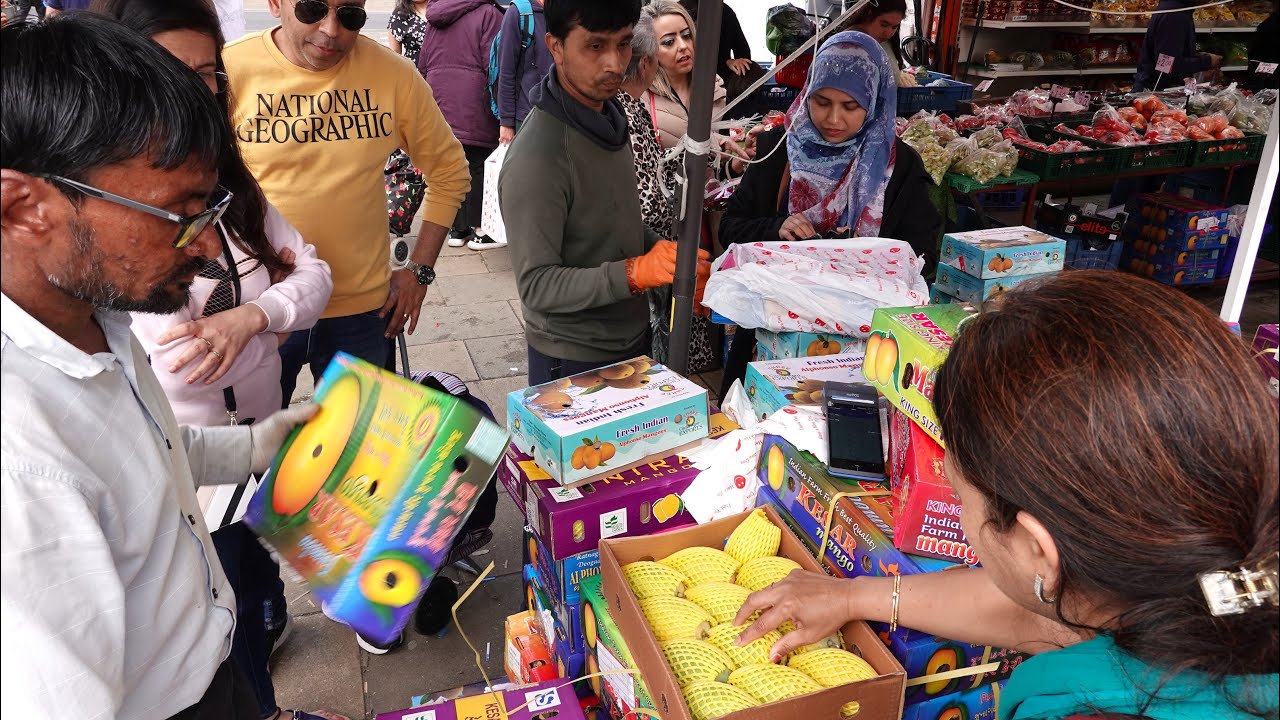 High Grade Indian Mangos Alphonso & Kesar Mangos at Tropical Fruit