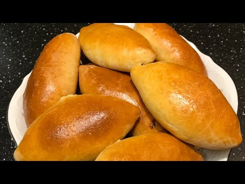 Пирожки с яйцом и луком